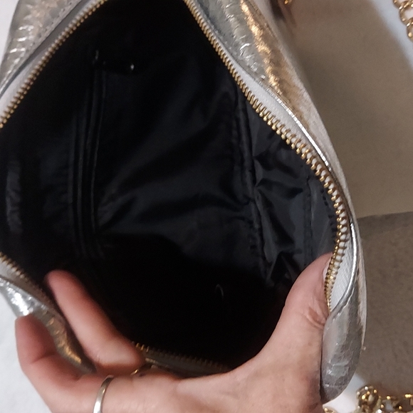 Victoria Secret Cross Body purse - Picture 5 of 7